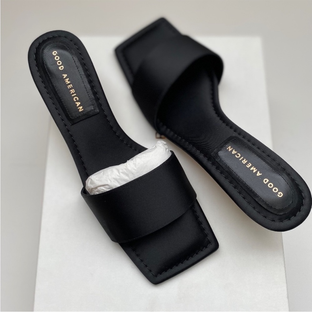 Good American Black Mules with Gold Heel - Picture 3 of 6